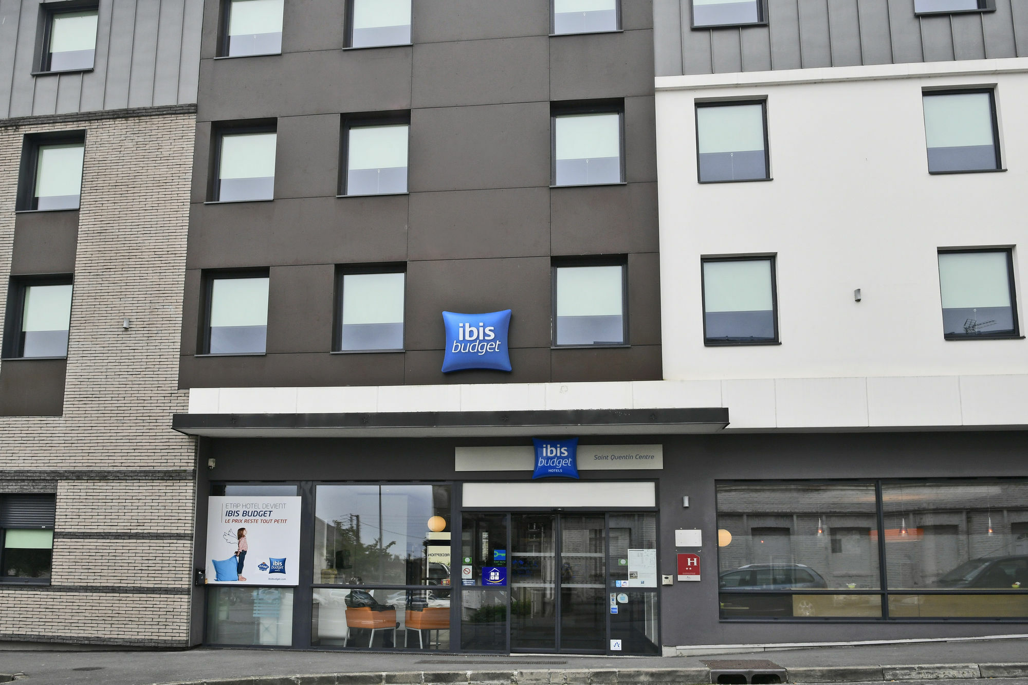 Hotel ibis budget Saint-Quentin Centre Gare Extérieur photo